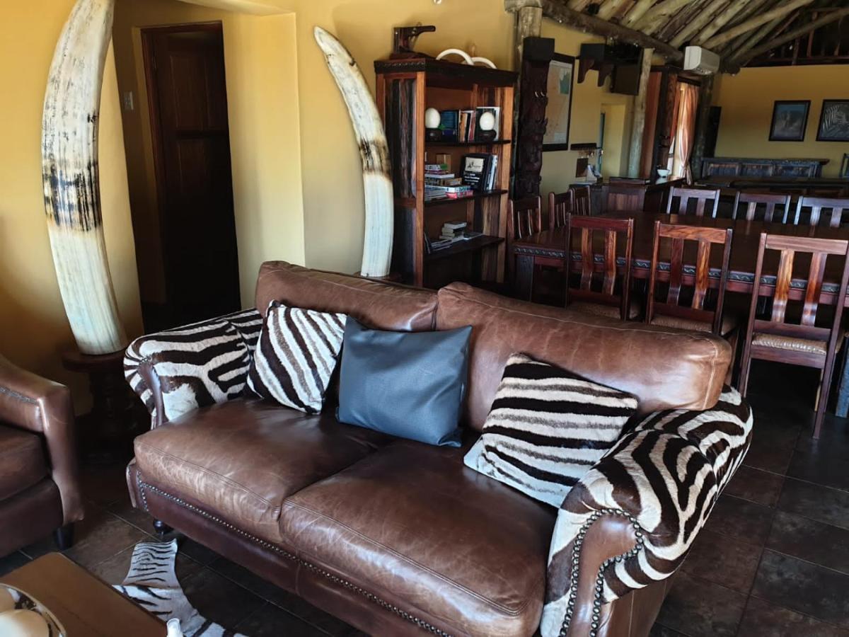 Wag N Bietjie Bush Lodge Heuningneskloof Esterno foto